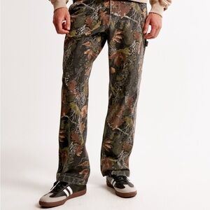 Abercrombie Men’s Camouflage Cargo Pants 32x32